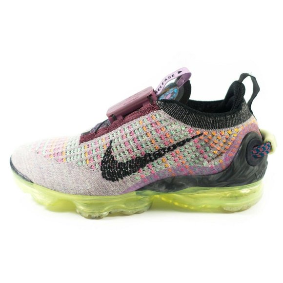 nike vapormax 220